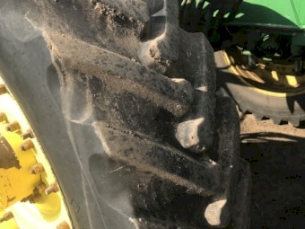 John Deere 4940 Self Propelled Boom Spray