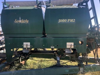 Simplicity PM 3000 Air Seeder Hopper