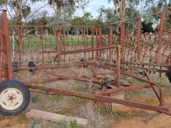 42ft Harrows