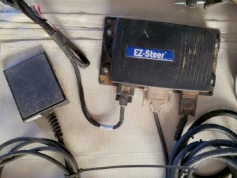 Trimble 750 + EZSTEER + FIELD IQ + RATE/SECTION CONTROL