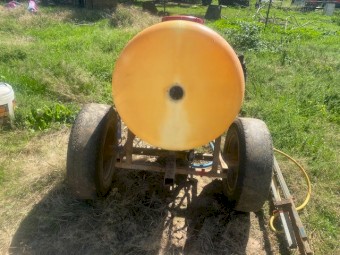 300 Litre Trailing  Quad Bike Spray Boom  12 volt