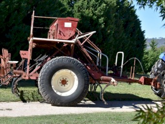 International 511 20 Run Direct Drill Combine