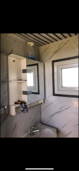 Portable Ensuite with Gas Hot Water System Fitted 