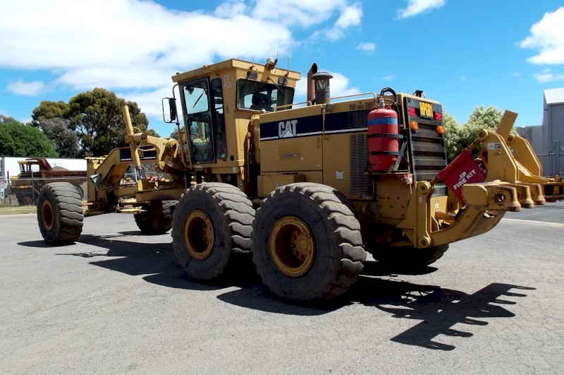 Caterpillar 16H Motor Grader