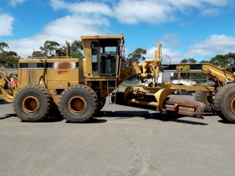 Caterpillar 16H Motor Grader