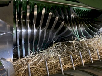 2017 Krone 1290HDPHSXC 6 String Square Baler