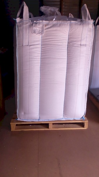 Graded Lampton Grazing & Hay Oat seed in Bulka Bags. 96% Germination & 95% Purity