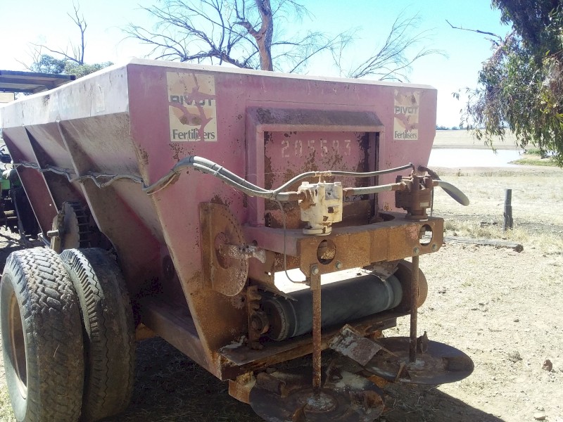 Seymour 6000 Spreader