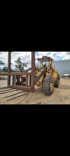 Artic Volvo 4300 Loader