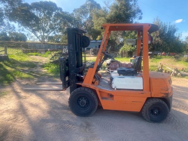 Toyota 2 Tonne Forklift