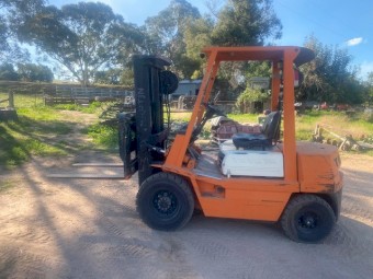 Toyota 2 Tonne Forklift