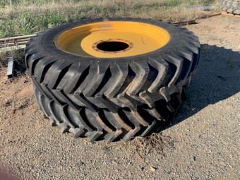 Tractor tyres and rims
