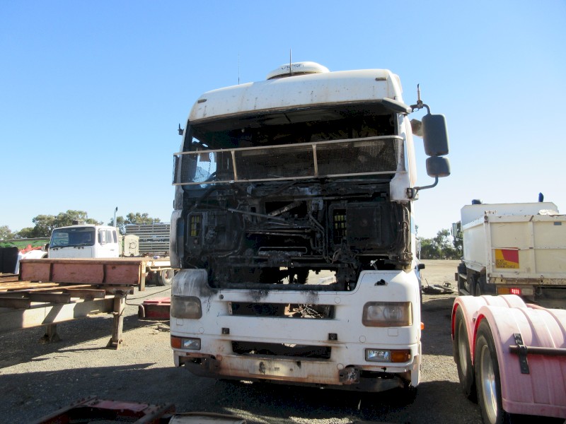 27. 2009 MAN TG-A 6x4