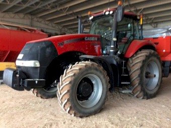 2015 Case IH Magnum CVT 310 Tractor 