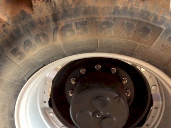 2015 Case IH Magnum CVT 310 Tractor 