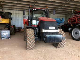 2015 Case IH Magnum CVT 310 Tractor 