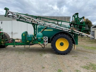 2006 Goldacres Sprayer