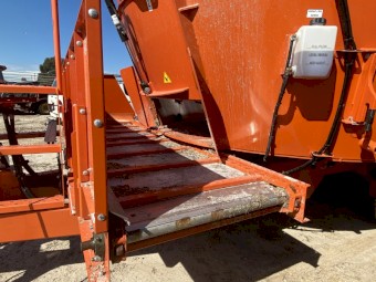 Valmetal 930HD Feed Mixer