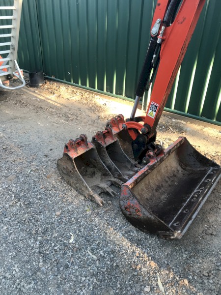 Kubota  KX018-4 ,1.8 ton Excavator on Rollmax Trailer