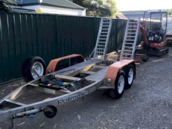 Kubota  KX018-4 ,1.8 ton Excavator on Rollmax Trailer