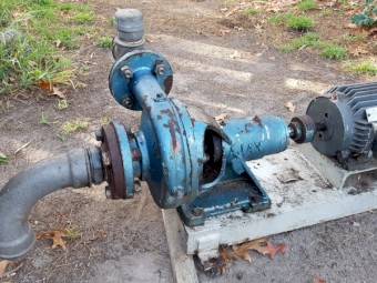 MSL 889 - AJAX CENTRIFUGAL PUMP SET 2KS, SERIES 10143T WITH ELECTRICAL MOTOR FITTED ON A STEEL BASE