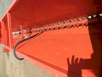 Farm Tech Drop Spreader