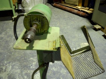 MSL 886 - PEDESTAL HORIZONTAL DRILL FITTED ON A METAL STAND