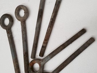 MSL 722 / MSL 880 - ASSORTMENT OF NEW HOT DIPPED GALVANIZED ANCHORING RODS (M20)  WITH EYLETS