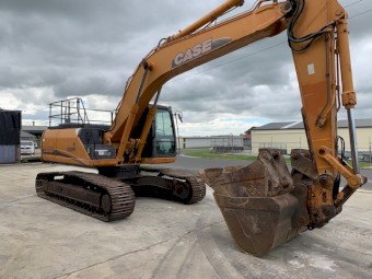 CASE CX240B 3 BUCKETS
