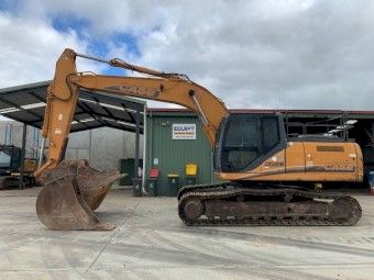 CASE CX240B 3 BUCKETS