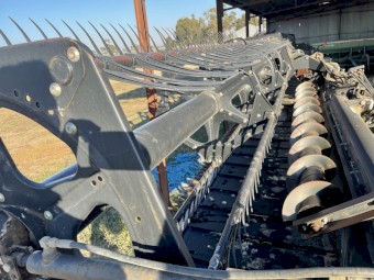 (A154)  36ft Macdon 974 Flex Draper Front