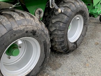 2018 John Deere 960 Round Baler with Goweil G5040 Bale Wrapper