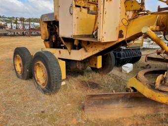 Britstand AP40 Grader