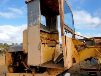 Britstand AP40 Grader