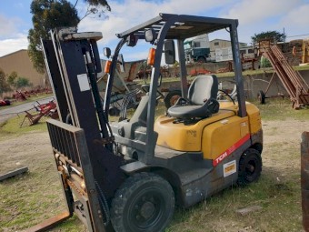 TCM FG25T3 Forklift