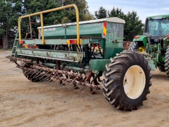 John Shearer 21 Run Combine