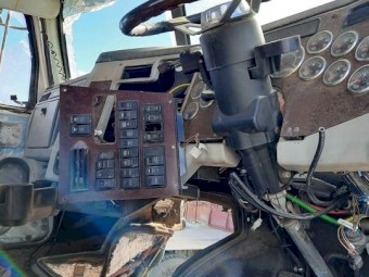 30. 2013 Western Star 4800 FXB