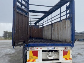 40ft single deck crate on skele trailer