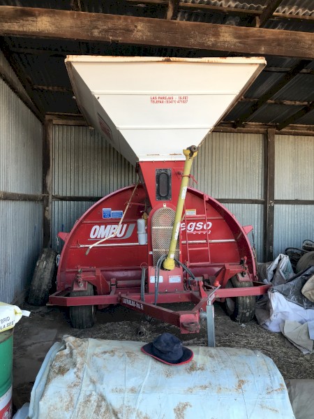 Ombu Grain Bag Inloader