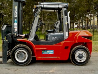 2016 Manitou Enforcer M70 All Terrain Rough Terrain Diesel 7 Tonne Forklift