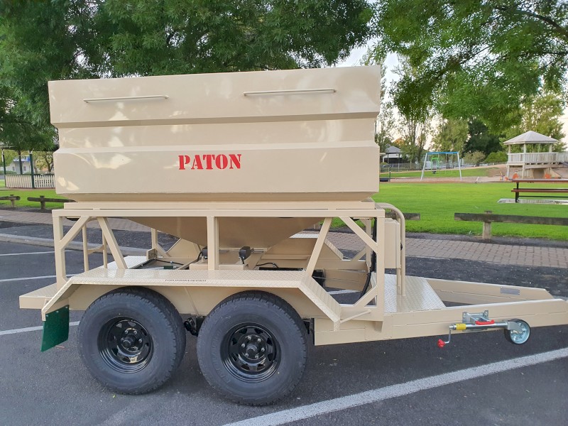 PATON -TRAIL FEEDER 2 to 3 TONNE CAPACITY