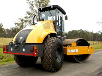 Brand New 12/2020 CASE 1110-EX-D Articulated Single Drum Smooth Drum Roller