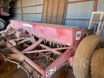 International 6-2 Combine