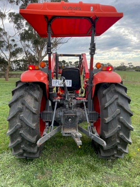 2019 Kubota M7040 Tractor