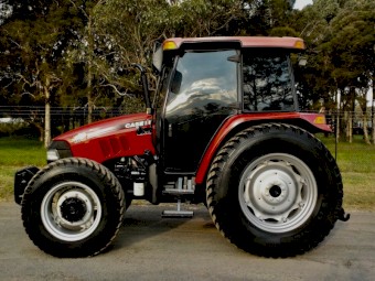 Late Model 2014 Case JXU105 4x4 Agricultural Farm Tractor 106hp