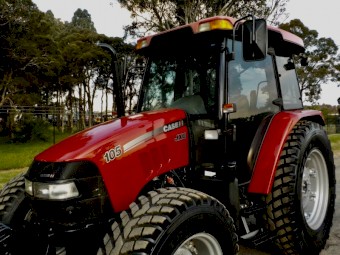 Late Model 2014 Case JXU105 4x4 Agricultural Farm Tractor 106hp
