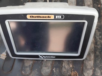 Outback STX Screen & Hemisphere Receiver with all wiring