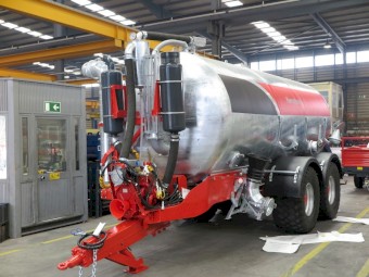 2021 HERCULANO CH 12000 Galvanized, Tandem Axle Slurry Tanker