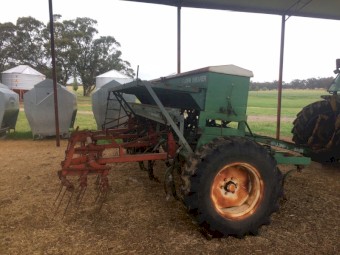 Under Auction - (A165) John Shearer 24 run Combine 