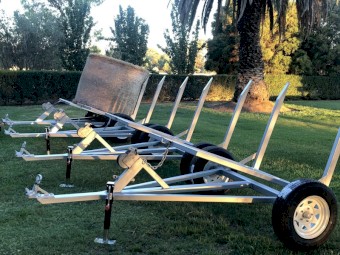 Round Bale Hay Trailer